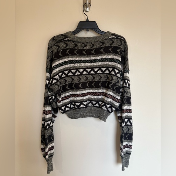 Urban Outfitters Urban Renewal Vintage Printed Cropped Sweater - Picture 2 of 3